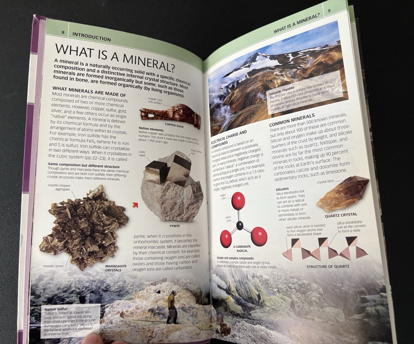 SMITHSONIAN NATURE GUIDE: ROCKS AND MINERALS 2012 DK 1st American Edition Book