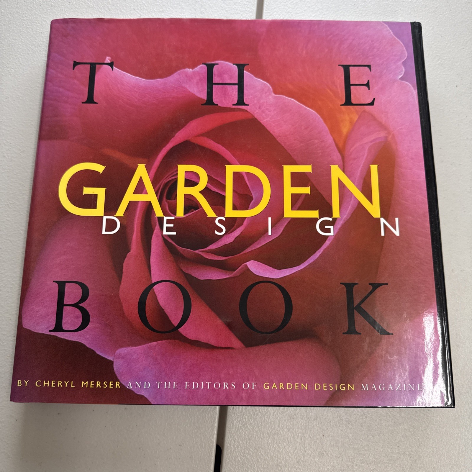 Garden Design Book by Staff Gardendesign (1997, Hardcover)