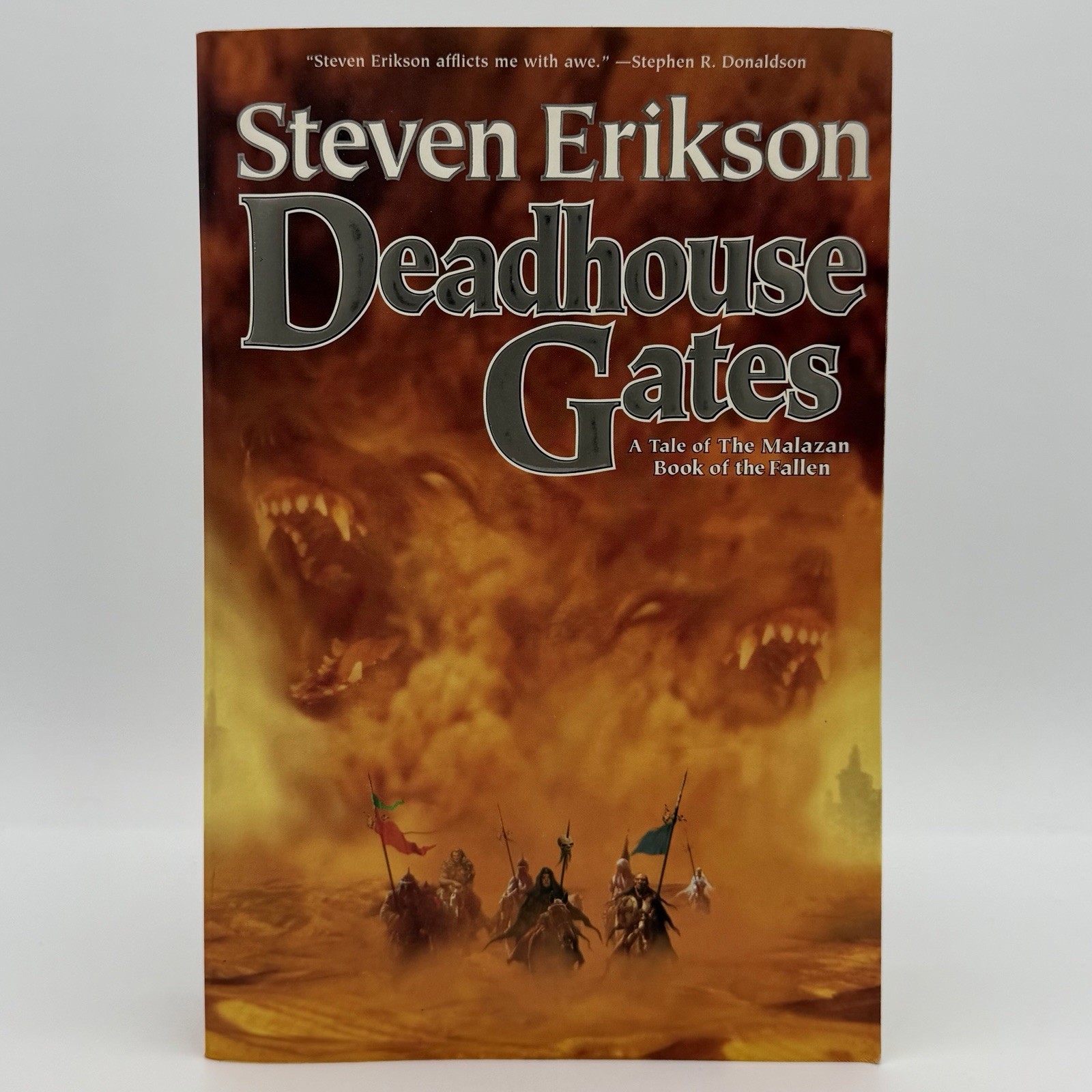 Deadhouse Gates – Steven Erikson (1st US large trade paperback ed.) Tor, 2005