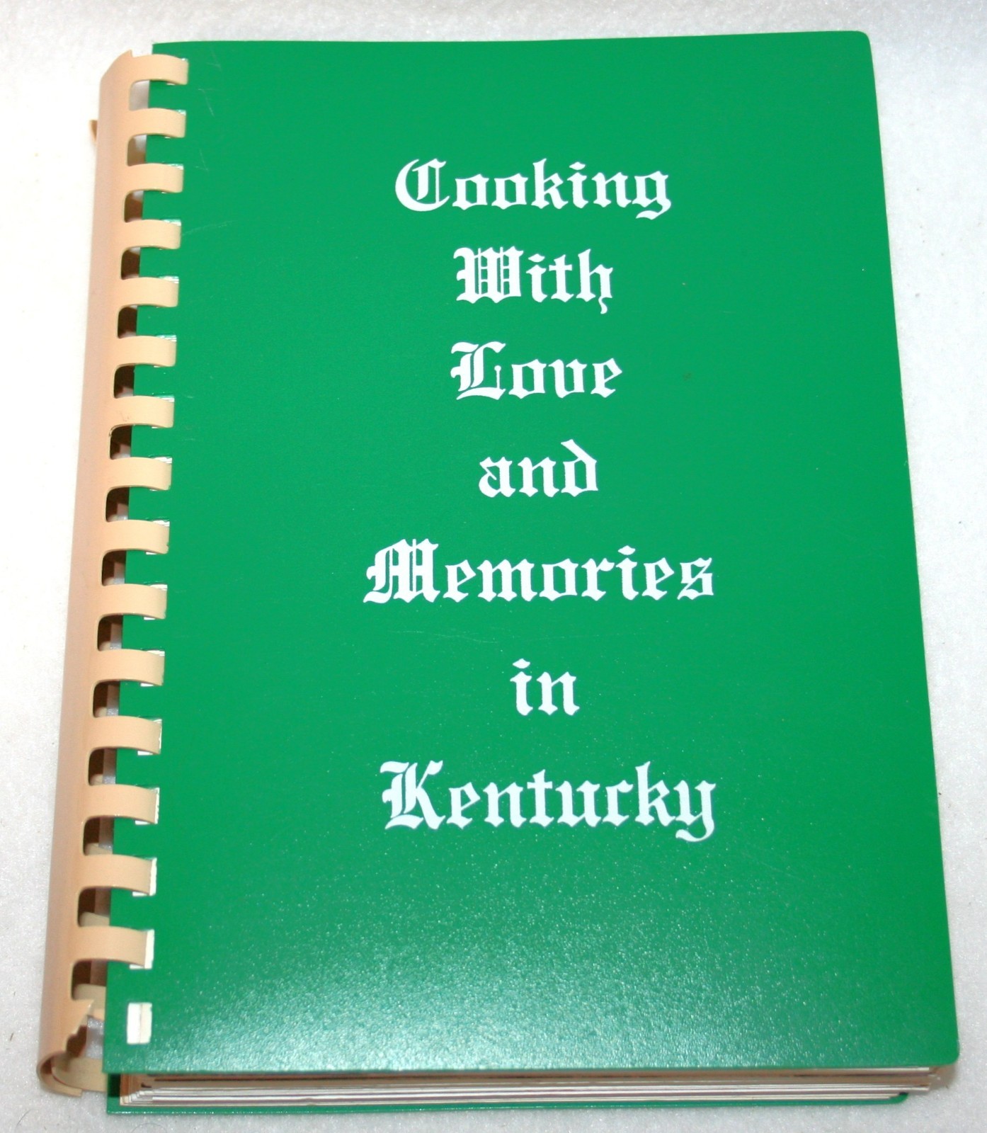 Vintage Mayne Miracle Reynolds BEREA, KENTUCKY Cookbook KY FOOD RECIPES Desserts