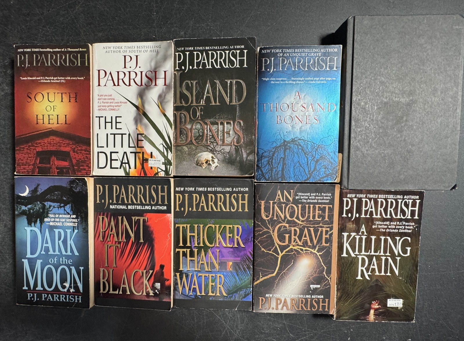 Set LOUIS KINCAID 1-10 P J Parrish Lot Island of Bones Little Death