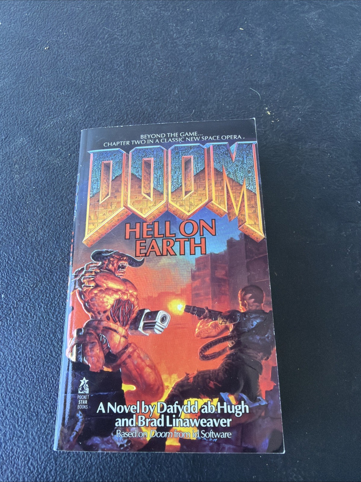 Doom Hell on Earth Dafydd – Hugh & Brad Linaweaver 1995 Paperback FIRST PRINT