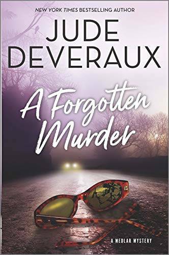 A Forgotten Murder (A Medlar Mystery) – Hardcover By Deveraux, Jude – GOOD