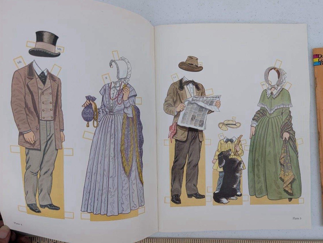 American Pioneer Family Paper Dolls Civil War Uniforms (Dover Paper Dolls)