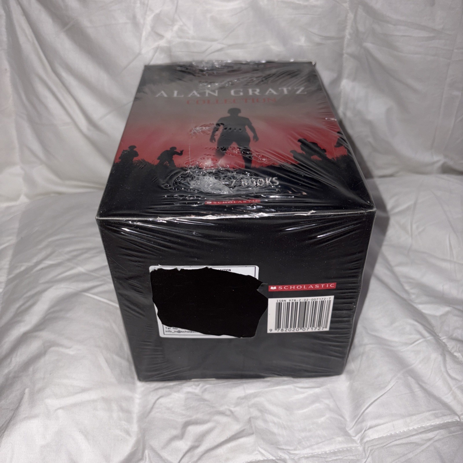 Alan Gratz Complete Collection of 7 books Box Set NEW Paperback 2021