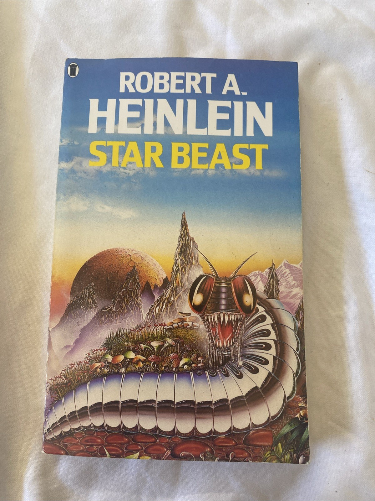 Star Beast Robert A. Heinlein Paperback 1987