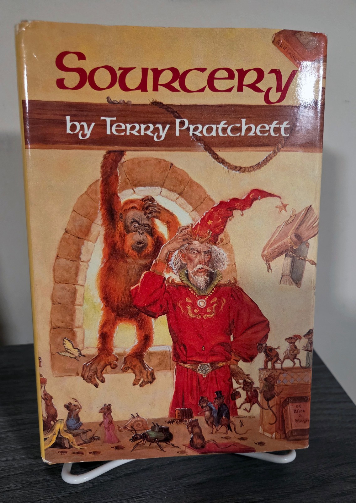 Sourcery by Terry Pratchett HC Dust Jacket Discworld #5 1989 Book Club Ed.
